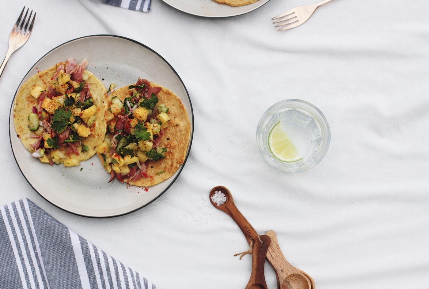 Paleo ham tacos with pineapple salsa | gluten free | grain free | dairy free | dinner recipes
