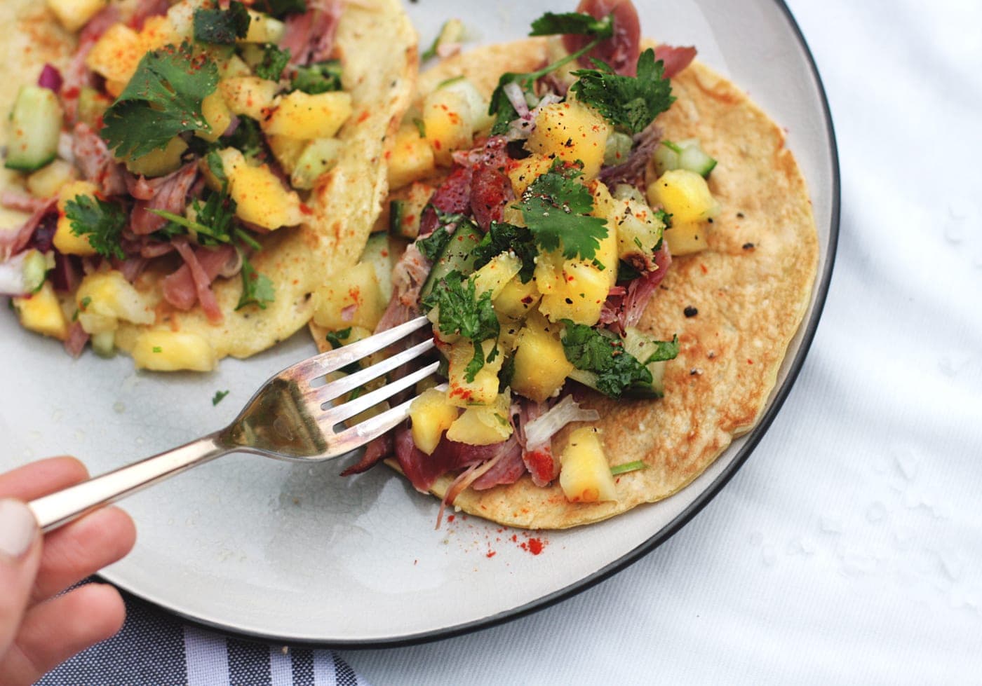 Paleo ham tacos with pineapple salsa summer recipe | easy grain free, gluten free, dairy free meal