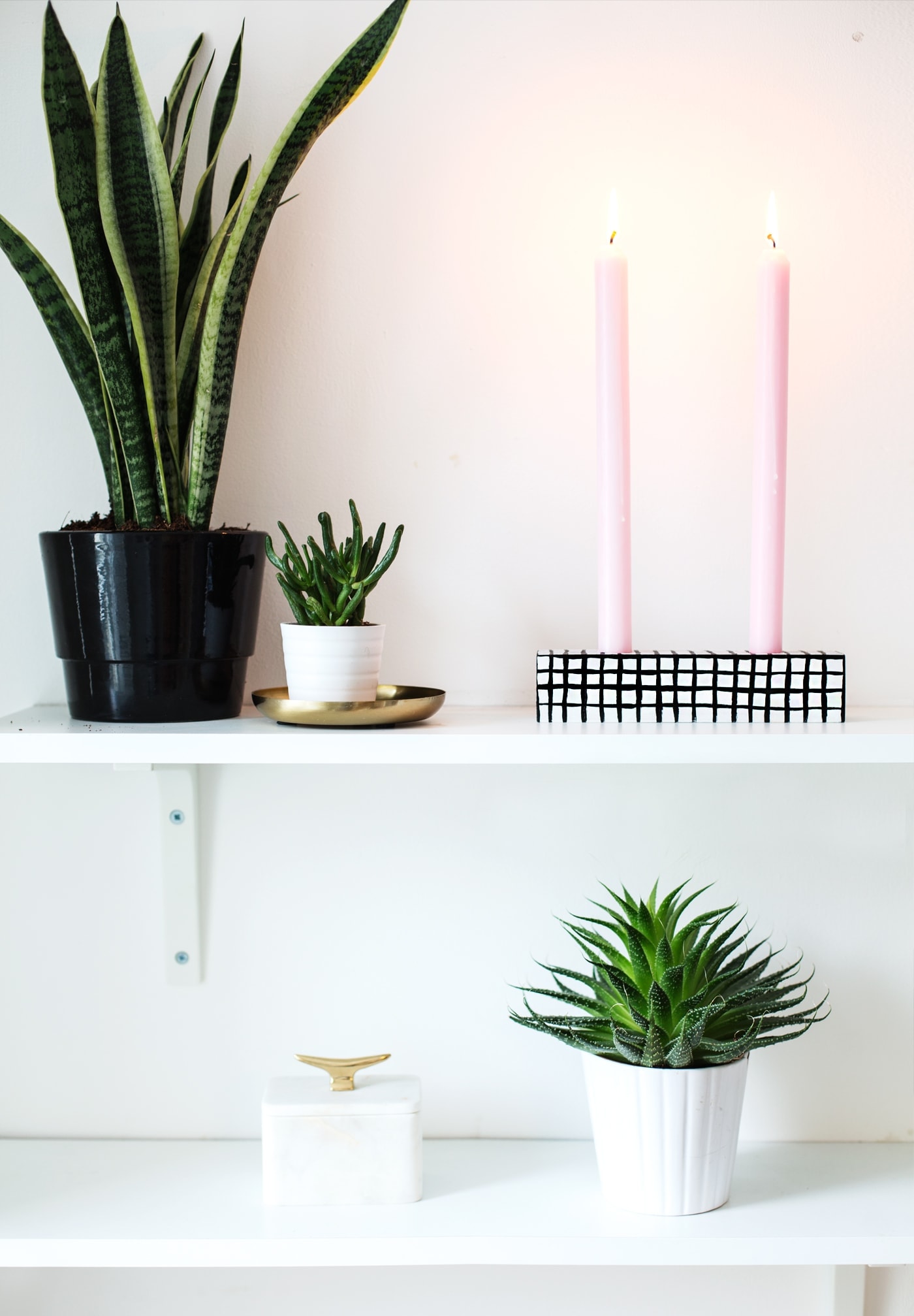 sugar & cloth | DIY grid pattern candle holder