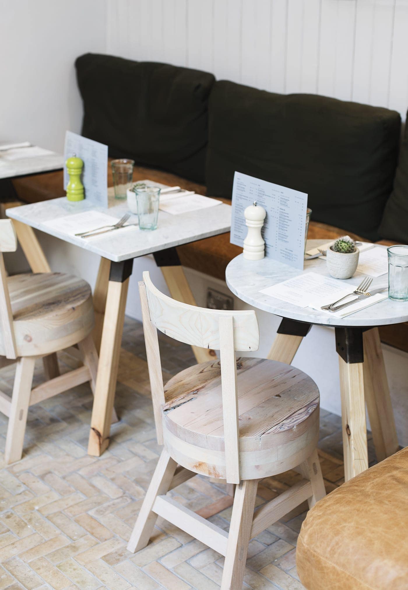 no197 chiswick firestation | dining room inspiration | wood details copy