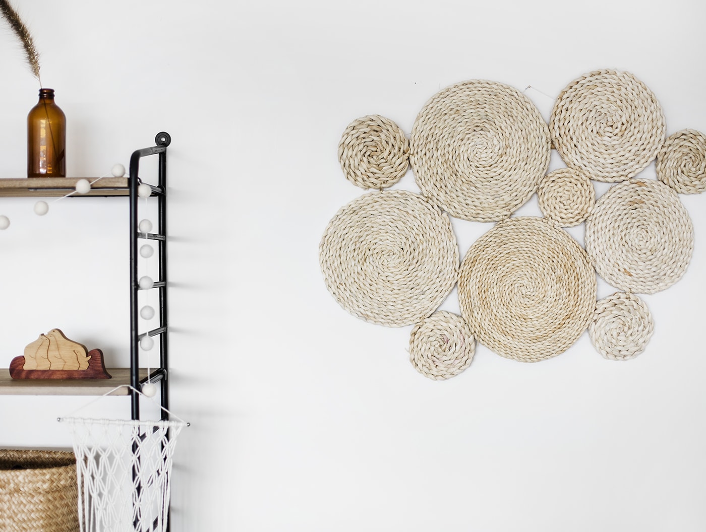 DIY raffia wall hanging 5