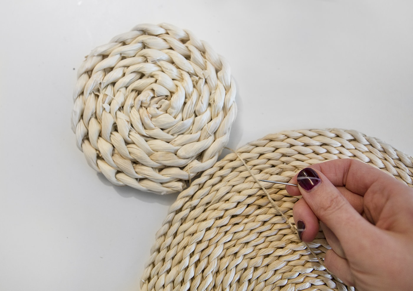 DIY Raffia Wall Hanging