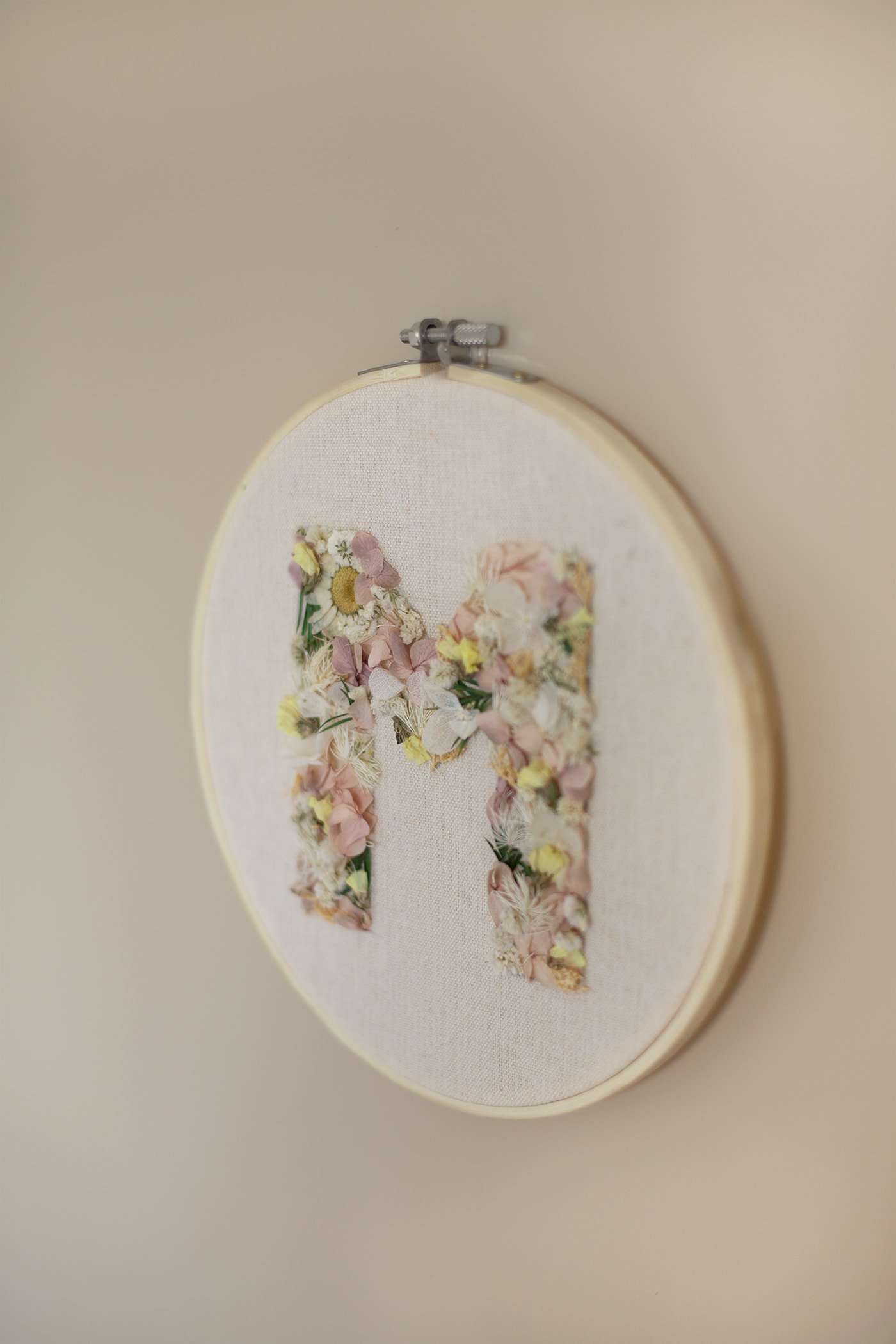 DIY Dried Flower Monogram