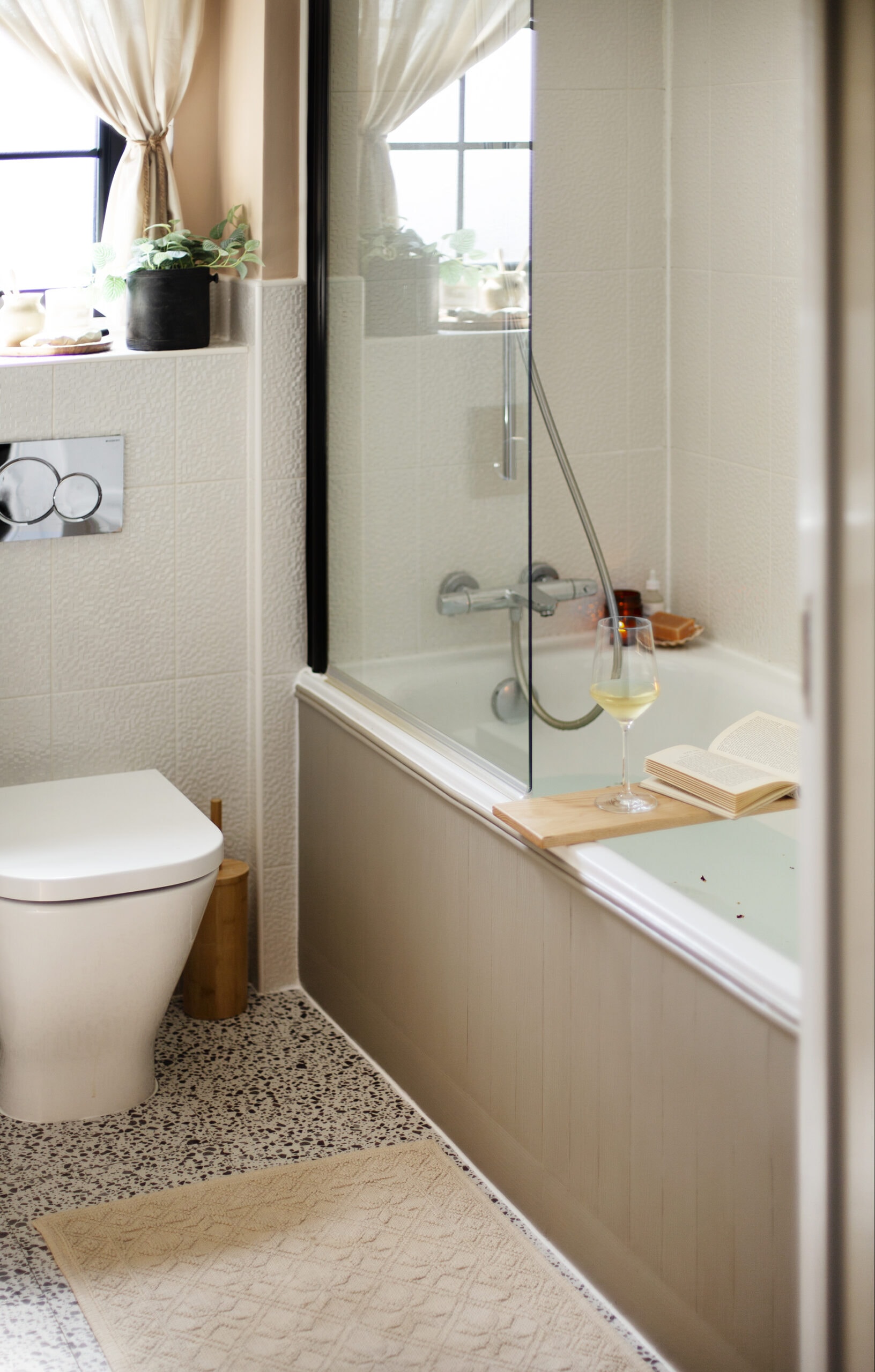 Simple Bathroom Makeover - Renter Friendly - The Merrythought