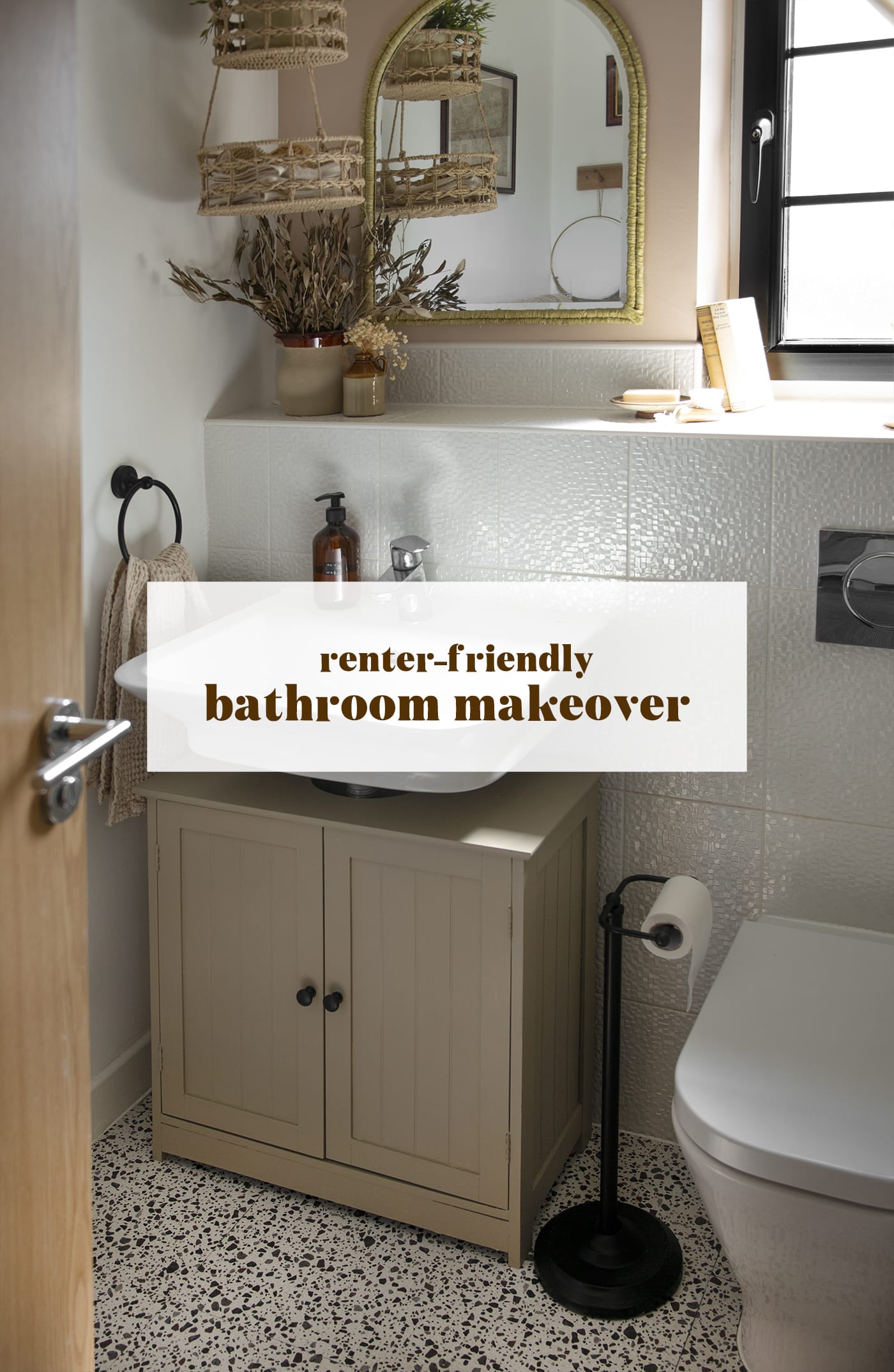 Renter-Friendly main bathroom makeover